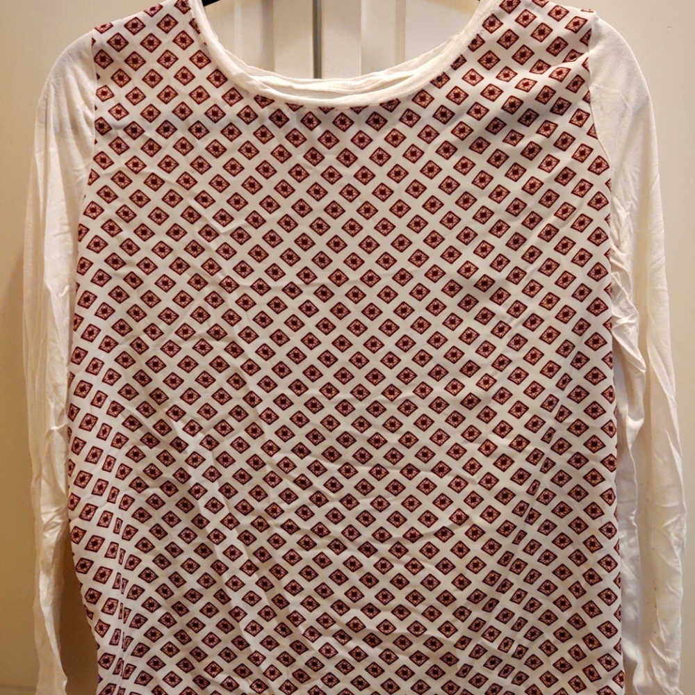 Long Sleeve Crimson Square Shirt